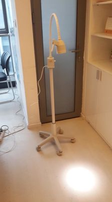 체크하는 클리닉은 입지 ISO와 30000개 럭스 주도하는 시험 광을 이용합니다
